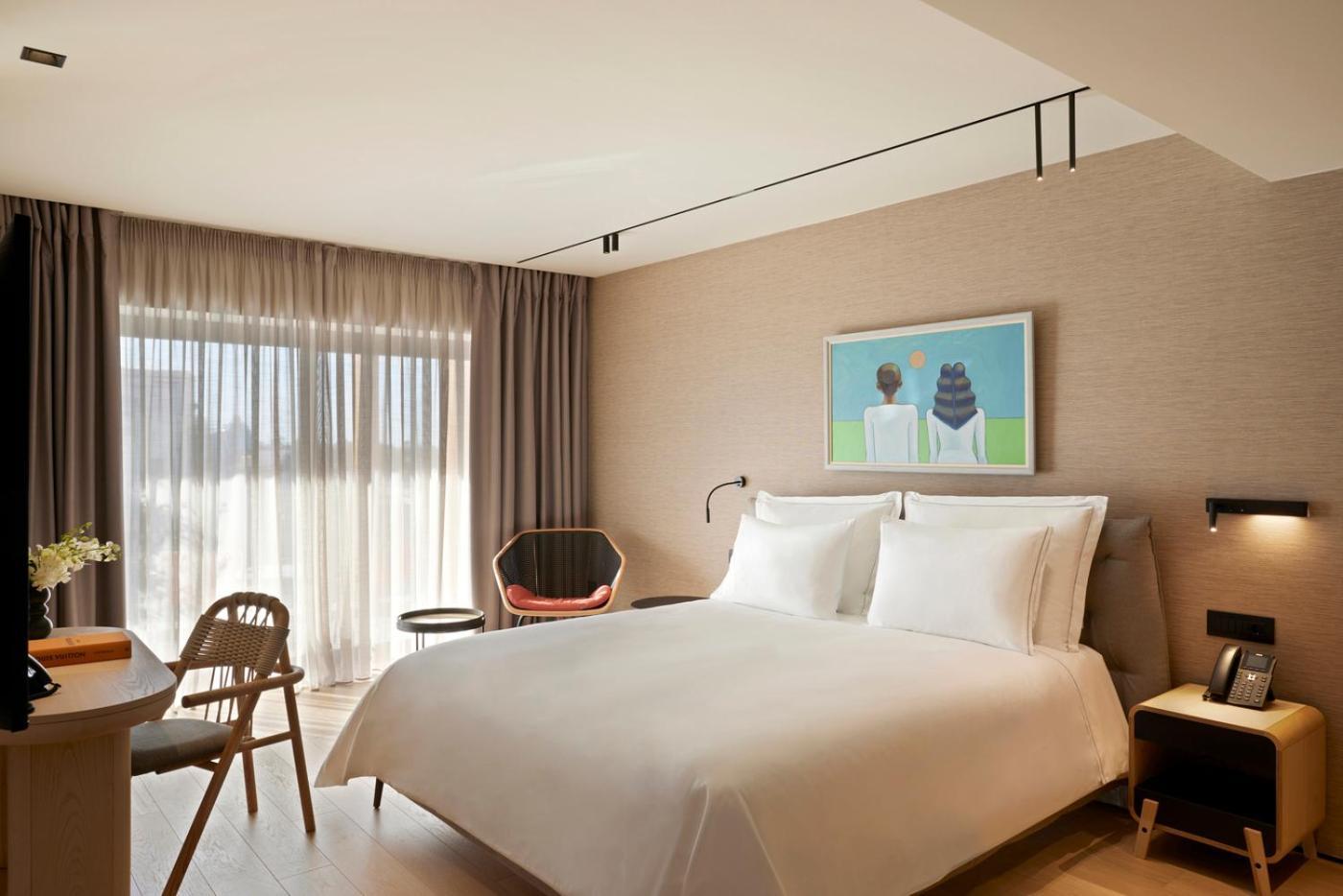 Dusit Suites Hotel Атина Екстериор снимка