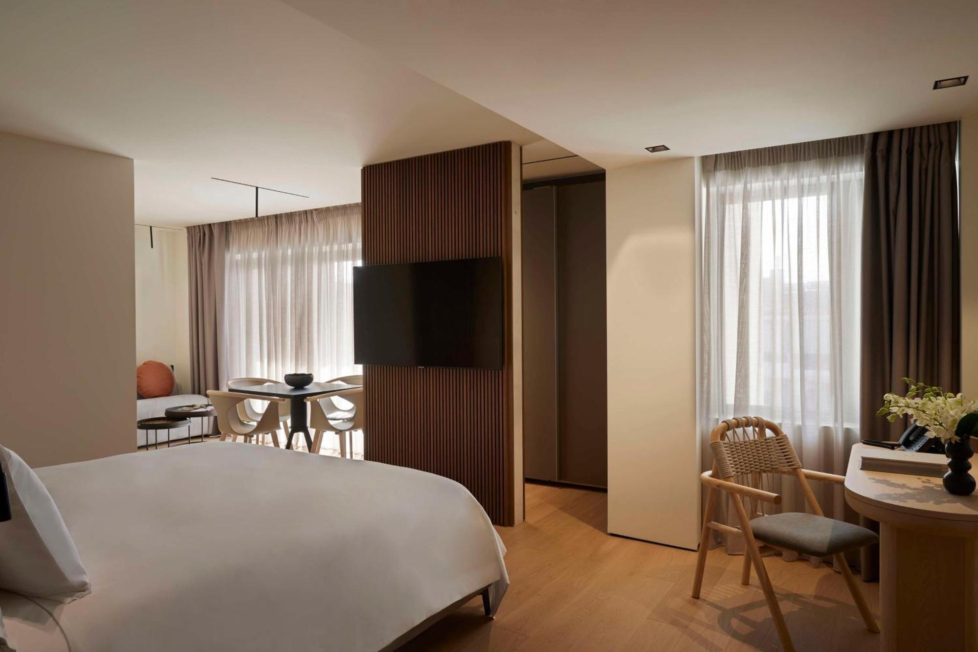 Dusit Suites Hotel Атина Екстериор снимка